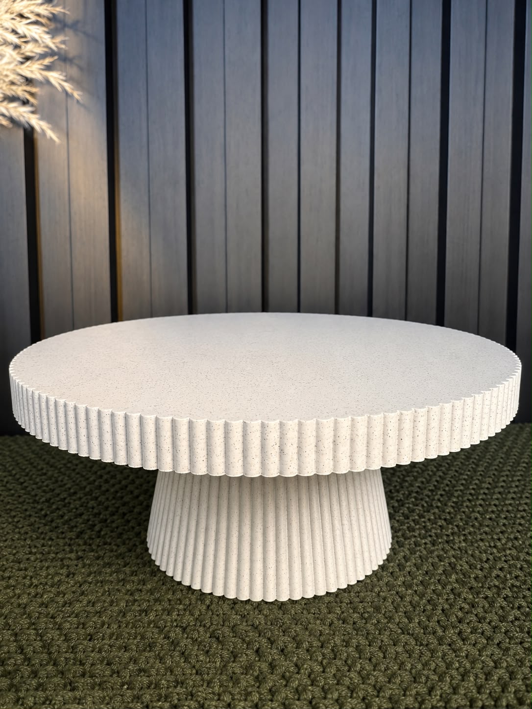 Nami Fluted Pedestal Riser